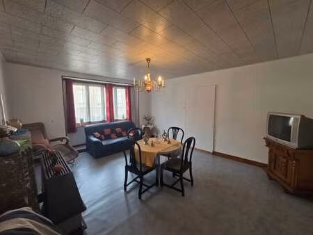 appartement duplex en annexe d'une maison de maître.