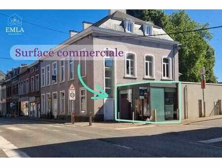 intéressante surface de bureaux (modulable) à saisir !