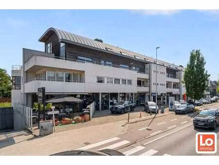 verkocht!! mooi gelegen op te knappen appartement met 2 s...