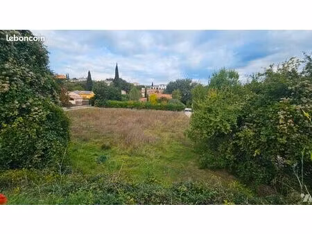 terrain 1313 m² la destrousse