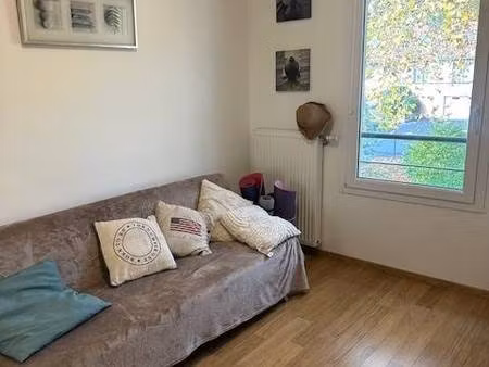 iad france damien roussel