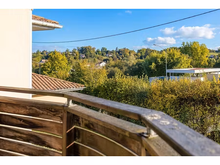 le balcon du golf studio avec balcon + parking  salies-de-