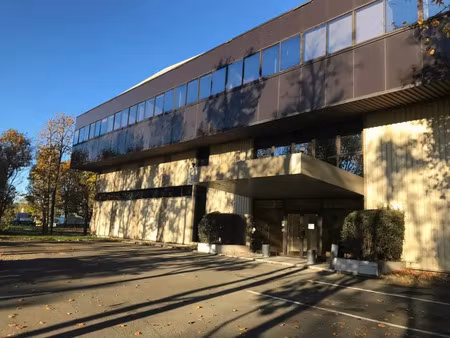 bureaux rares sur ce secteur !