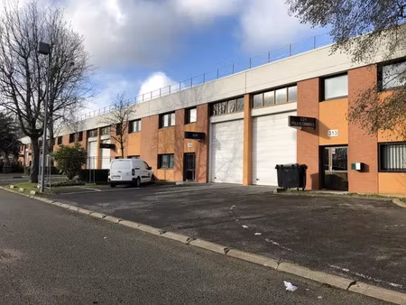 a louer  entrepôt 1 587 m² divisibles dès 280 m² - villepinte - paris nord 2 - rer b