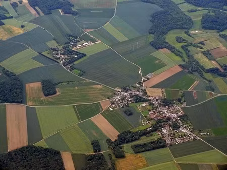 terrain à vendre de 428 00 m² ully saint georges (60)