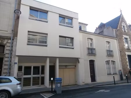 rosiere d'artois - parking