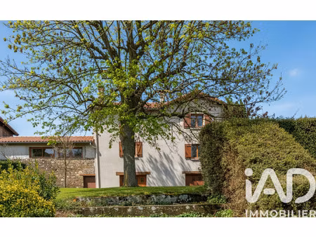 vente maison de village 7 pièces