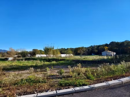 vente terrain 338 m² à carnoules (83660)  150 000 €