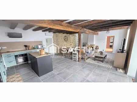 longère rénovée  126m²  4 chambres  atelier  1670m² de terrain.