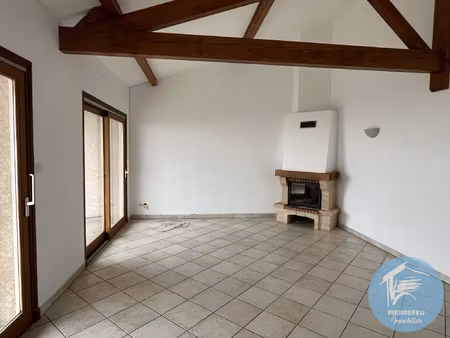 appartement t5 avec terrasse et garage  chauffage compris -