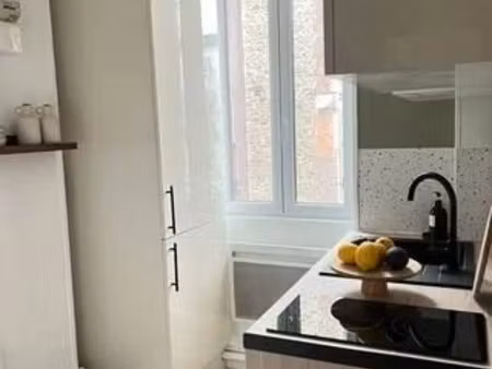 location appartement 2 pièces 30 m² à saint-denis (93200)  950 €