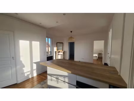 location meublée appartement 3 pièces 47 m² à meudon (92190)  1 450 €