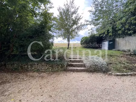 location appartement 4 pièces 85.6 m² à noisy-le-roi (78590)  1 650 €