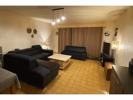 location maison 4 pièces 95.48 m² à perigny (17180)  945 €