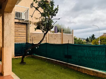 location appartement 2 pièces 33 m² à bormes-les-mimosas (83230)