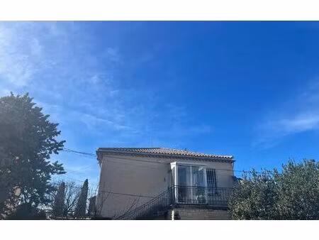 location maison  m² t-4 à beaumes-de-venise  977 €