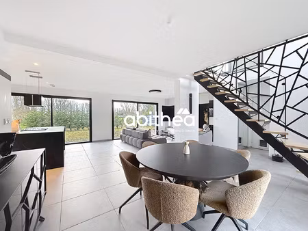 maison contemporaine récente