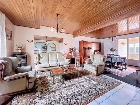 maison de caractère au cœur de plonévez-du-faou – 165 m² – fort potentiel