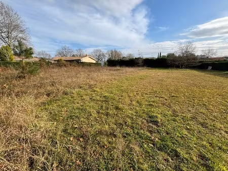 terrain à vendre de 763 00 m² tethieu (40)