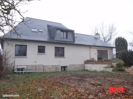 maison 9 pièces 180 m²