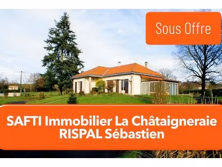 grande maison 5 chambres garage et terrain clos.