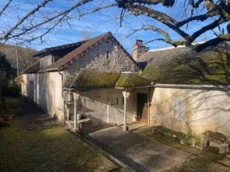 vente maison 5 pièces 110 m² à lanzac (46200)  105 000 €