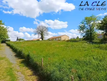 achat terrain 980m² le busseau 79240