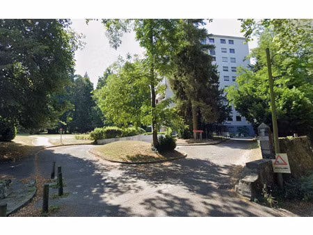 location parking jacob bellecombette 73000