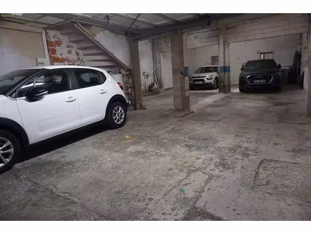 vente garage 123 m² narbonne (11100)