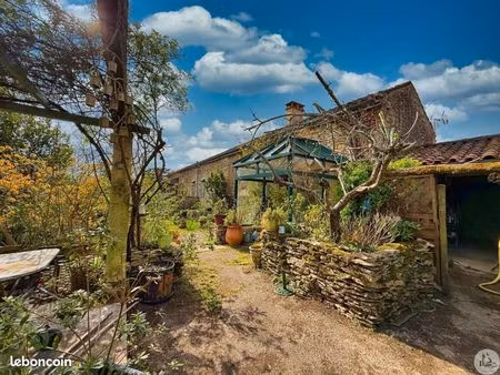 maison 4 pièces 130 m²