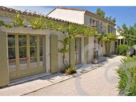 propriété de luxe à vendre à eygalières : 2 075 000 € | 315m²