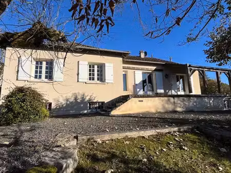 vente maison 4 pièces 126 m² à le lardin-saint-lazare (24570)  224 000 €