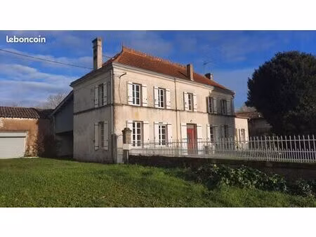 maison 5 pièces 200 m²