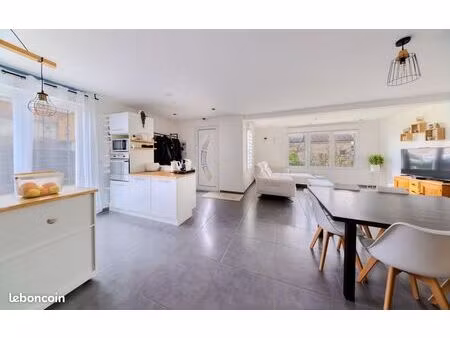 maison 4 pièces 110 m²