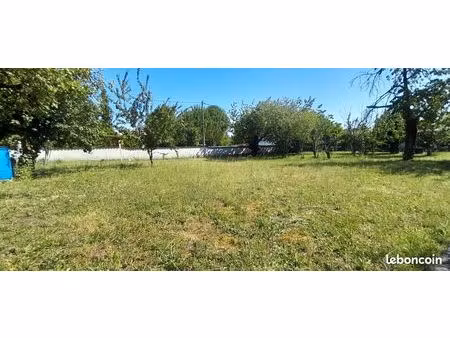 terrain constructible 450m2