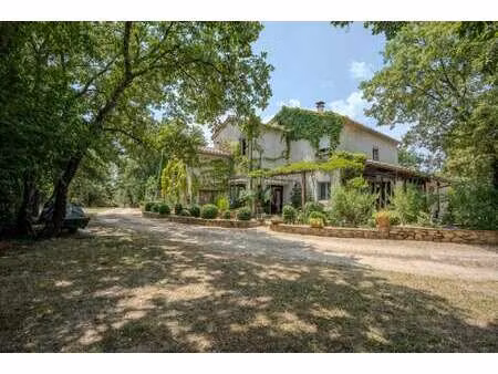 propriété de luxe à vendre à bouquet : 2 000 000 € | 250m²