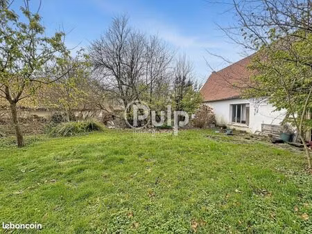 maison 7 pièces 141 m²