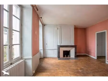 vente maison 7 pièces 206 m² marans (17230)