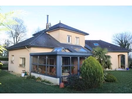maison lanfains 8 pièce(s) 159m2