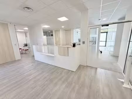bureau prestigieux de 150 m2 en location - gennevilliers  france