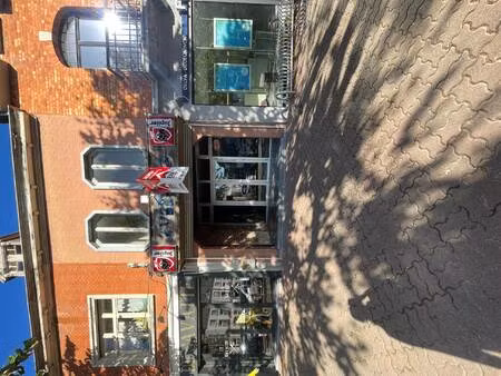 commercieel te koop in wervik met 1 slaapkamer