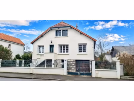 vente maison 73 m² à saint-cyr-sur-loire (37540)  304 512 €