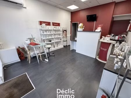 vente local commercial 4 pièces 66m2 tours 37000 - 47800 € - surface privée