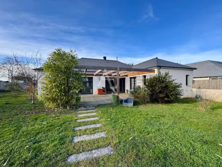 vente maison 5 pièces 136 m² à bellevigne-en-layon (49750)  348 200 €