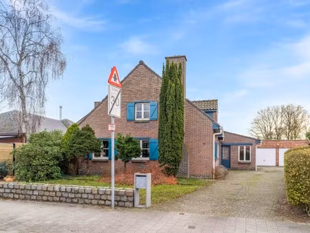 huis te koop in zandvliet met 3 slaapkamers