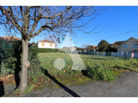 vente terrain 437m2 tarbes 65000 - 47000 € - surface privée
