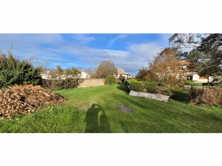 vente terrain à commequiers (85220) : à vendre / 1700m² commequiers