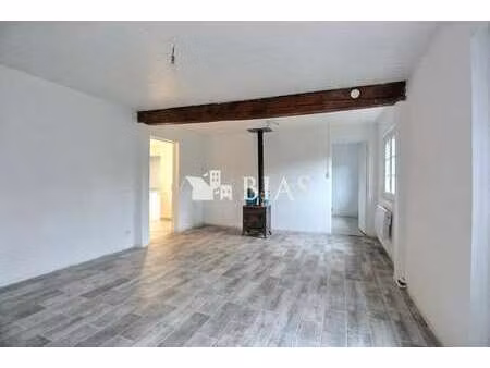 vente maison à saint-paër (76480) : à vendre / 57m² saint-paër