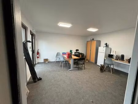 location commerce 268 m² à montlouis-sur-loire (37270)