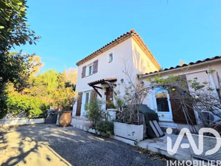 vente maison 4 pièces 100 m² à antibes (06600)  599 000 €